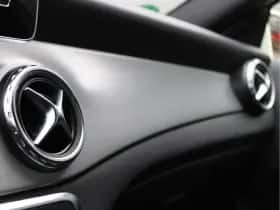 Mercedes-Benz GLA (2015) thumbnail 47