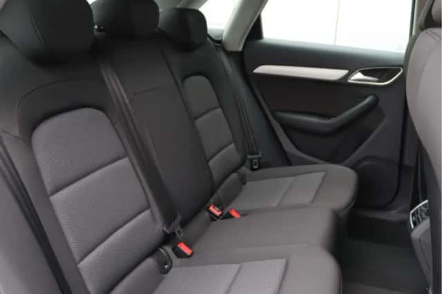 Audi Q3 (2018) thumbnail 21