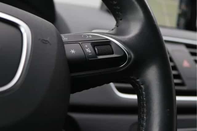 Audi Q3 (2018) thumbnail 31