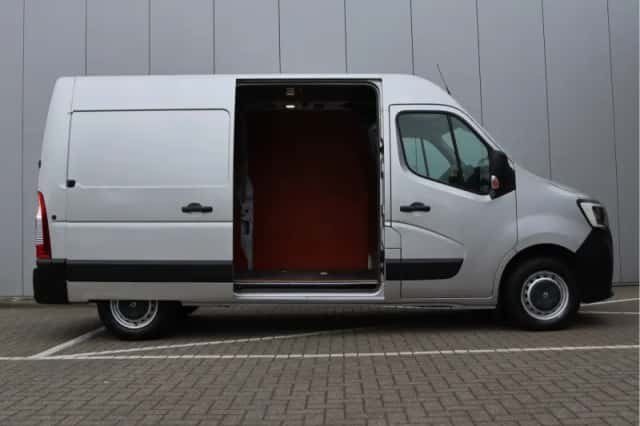 Renault Master (2019) thumbnail 16