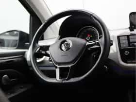 Volkswagen E-Up! (2016) thumbnail 17