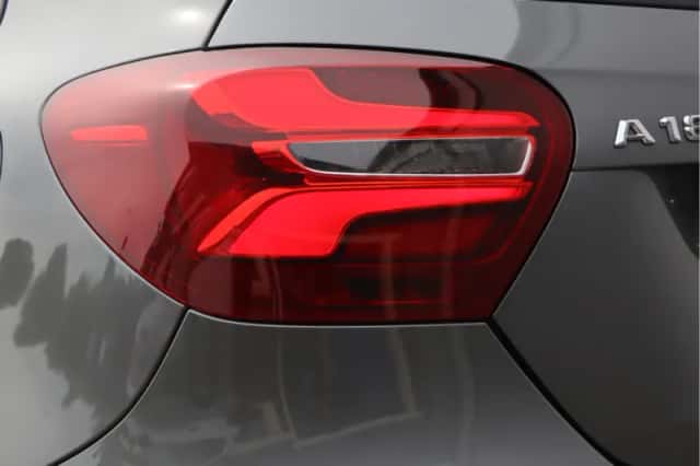 Mercedes-Benz A-Klasse (2015) thumbnail 12