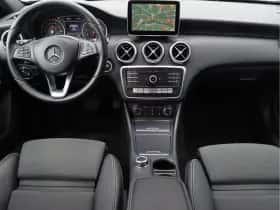 Mercedes-Benz A-Klasse (2015) thumbnail 3