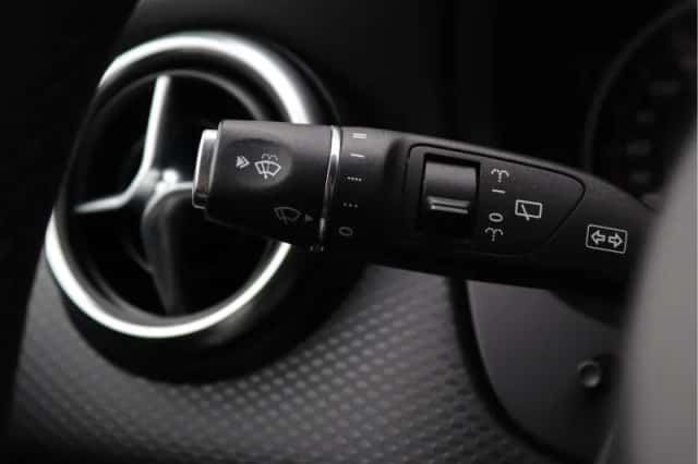 Mercedes-Benz A-Klasse (2015) thumbnail 28