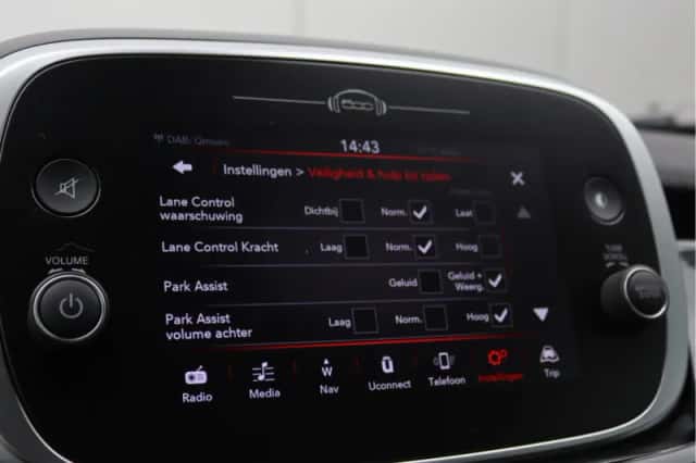 Fiat 500X (2019) thumbnail 49