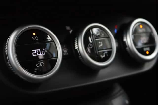 Fiat 500X (2019) thumbnail 54