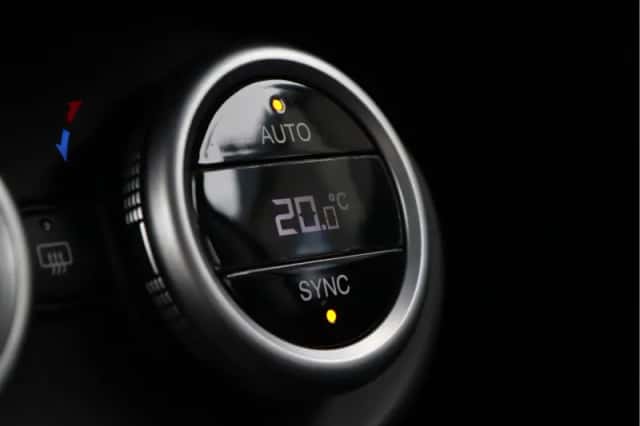Fiat 500X (2019) thumbnail 55