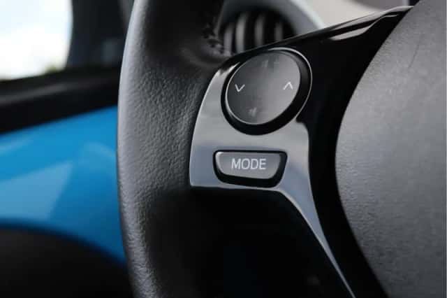 Toyota Aygo (2014) thumbnail 27