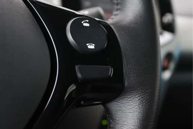 Toyota Aygo (2014) thumbnail 28