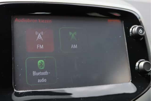 Toyota Aygo (2014) thumbnail 33