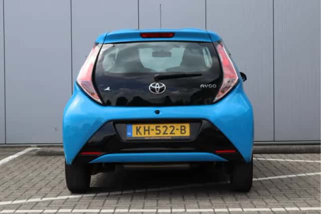 Toyota Aygo (2014) thumbnail 7