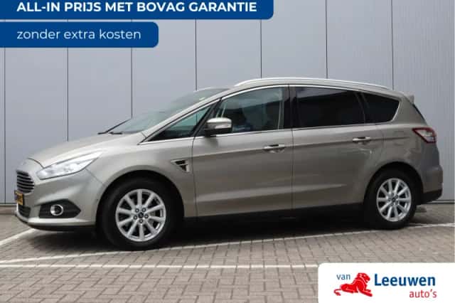 Ford S-Max (2015) thumbnail 1
