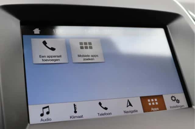 Ford S-Max (2015) thumbnail 51