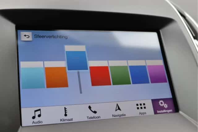 Ford S-Max (2015) thumbnail 53