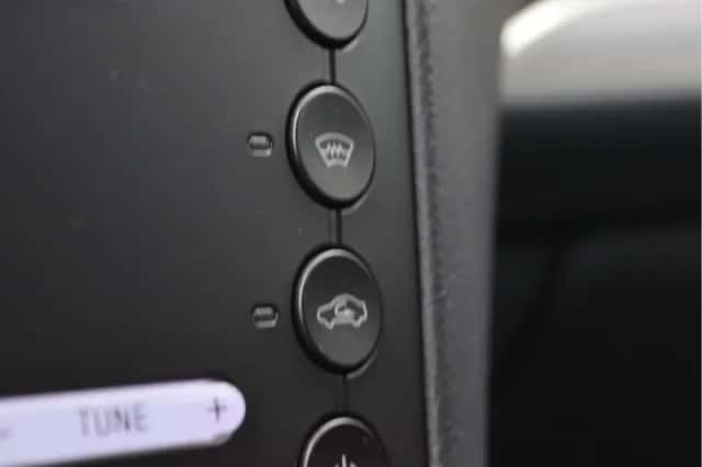 Ford S-Max (2015) thumbnail 62