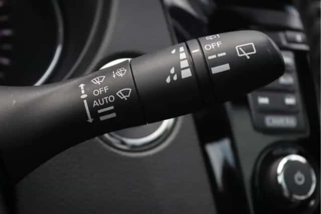 Nissan Qashqai (2017) thumbnail 33