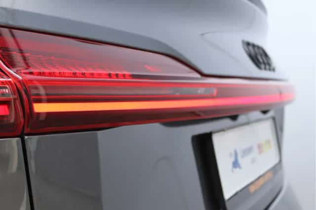 Audi e-tron (2020) thumbnail 20