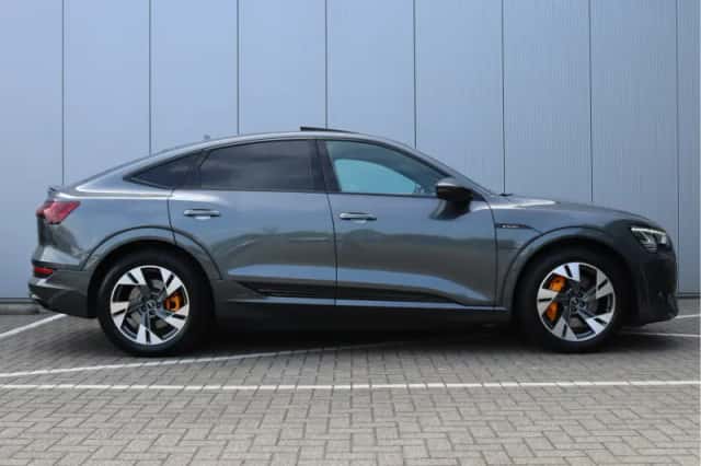 Audi e-tron (2020) thumbnail 26