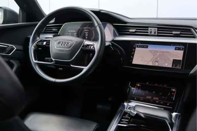 Audi e-tron (2020) thumbnail 27
