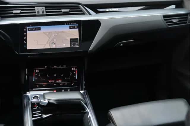 Audi e-tron (2020) thumbnail 29