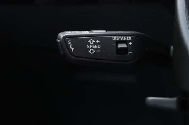 Audi e-tron (2020) thumbnail 43