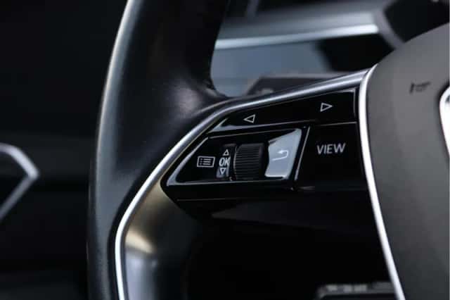 Audi e-tron (2020) thumbnail 47