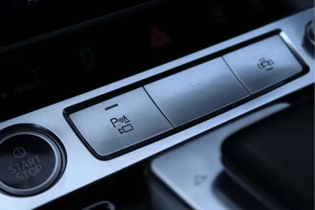Audi e-tron (2020) thumbnail 67