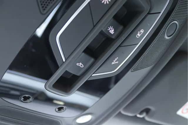 Audi e-tron (2020) thumbnail 74