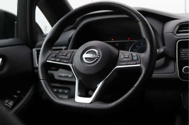 Nissan Leaf (2018) thumbnail 22
