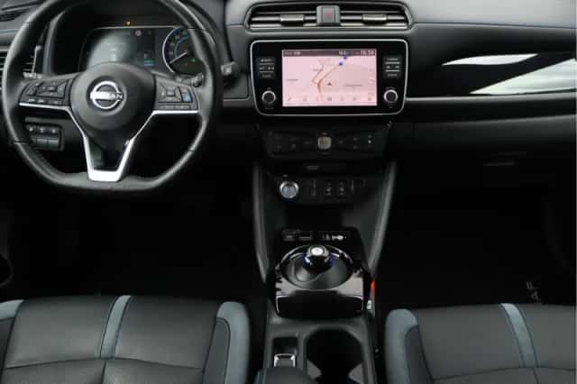 Nissan Leaf (2018) thumbnail 4