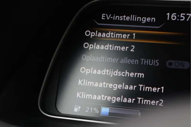 Nissan Leaf (2018) thumbnail 39