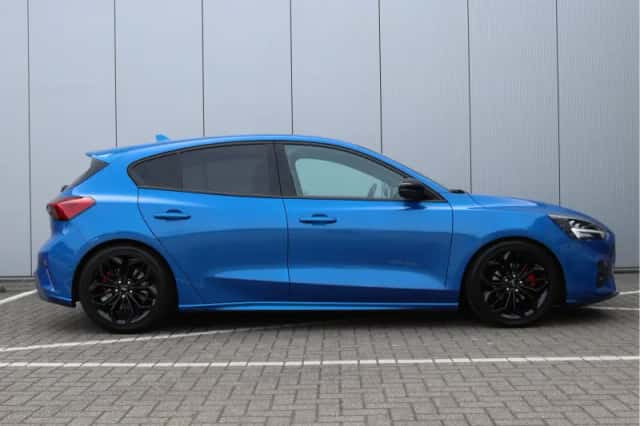 Ford Focus (2018) thumbnail 19