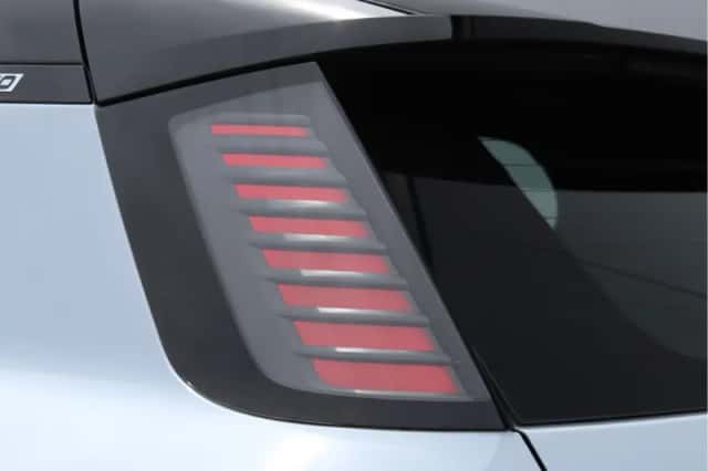 Volvo EX30 (2023) thumbnail 16