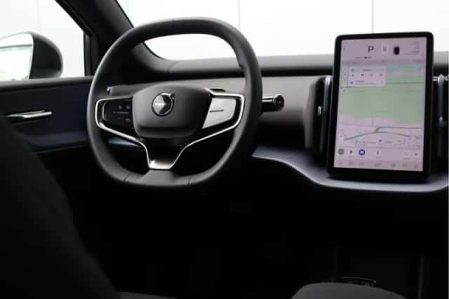 Volvo EX30 (2023) thumbnail 21
