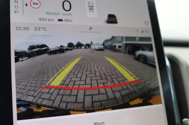 Volvo EX30 (2023) thumbnail 35