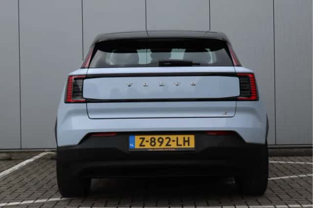 Volvo EX30 (2023) thumbnail 7