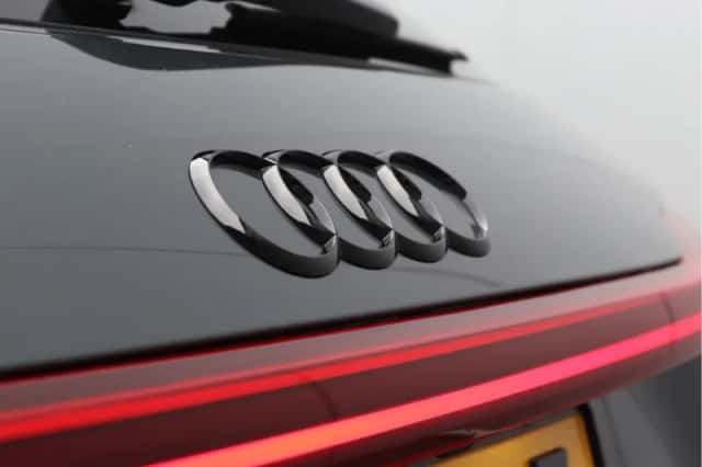 Audi e-tron (2019) thumbnail 21
