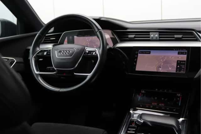 Audi e-tron (2019) thumbnail 25