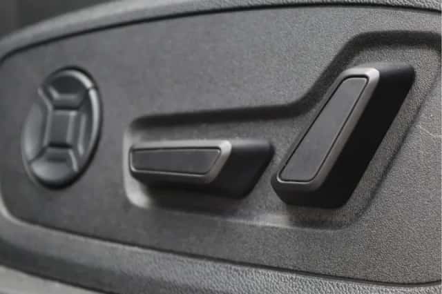 Audi e-tron (2019) thumbnail 37
