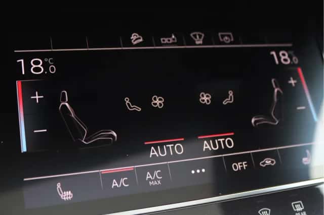 Audi e-tron (2019) thumbnail 65