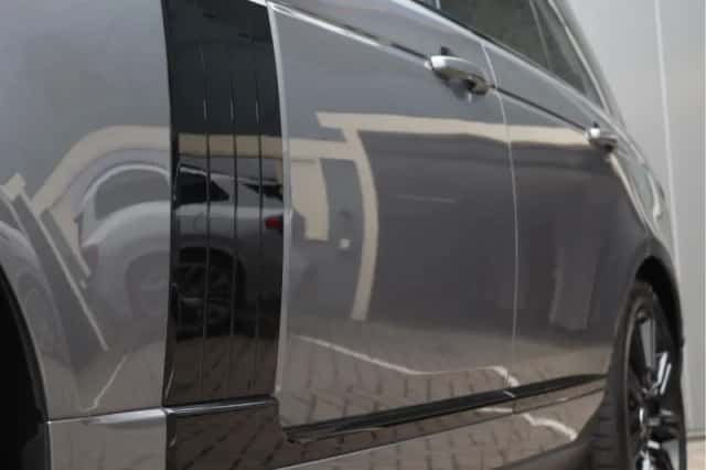 Land Rover Range Rover (2018) thumbnail 13