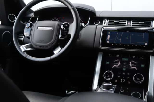 Land Rover Range Rover (2018) thumbnail 26