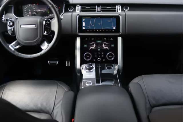 Land Rover Range Rover (2018) thumbnail 4