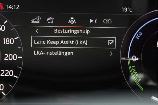 Land Rover Range Rover (2018) thumbnail 56