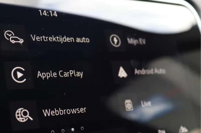 Land Rover Range Rover (2018) thumbnail 67