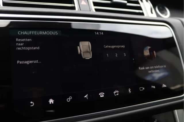 Land Rover Range Rover (2018) thumbnail 68