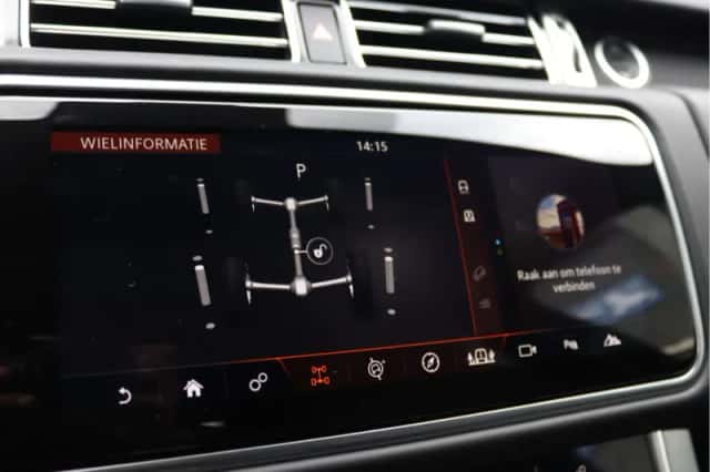Land Rover Range Rover (2018) thumbnail 70