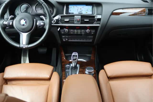 BMW X3 (2014) thumbnail 3