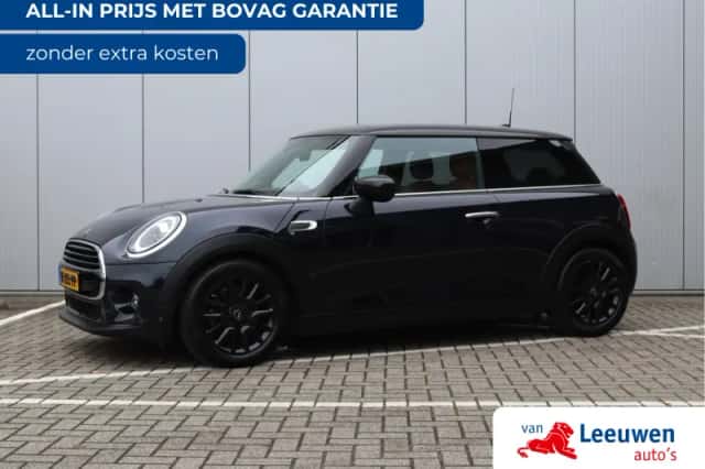 MINI Cooper (2018) thumbnail 1