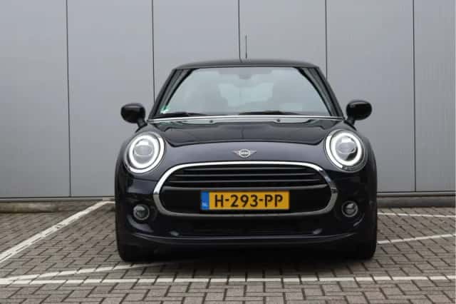 MINI Cooper (2018) thumbnail 6